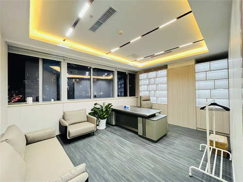 通用国际中心 891㎡办公室 2.9元/平米/天